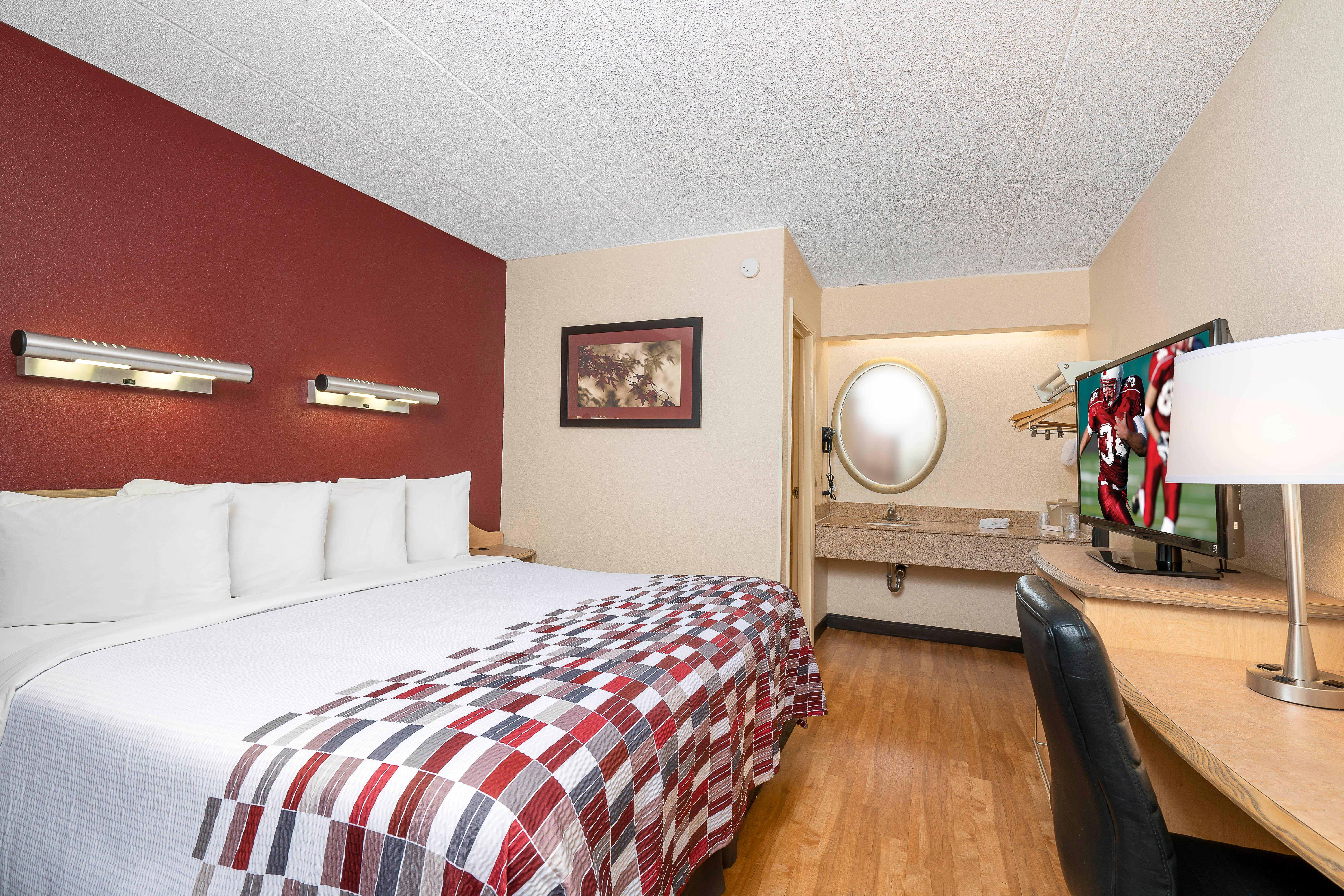 Red Roof Inn Edison Buitenkant foto