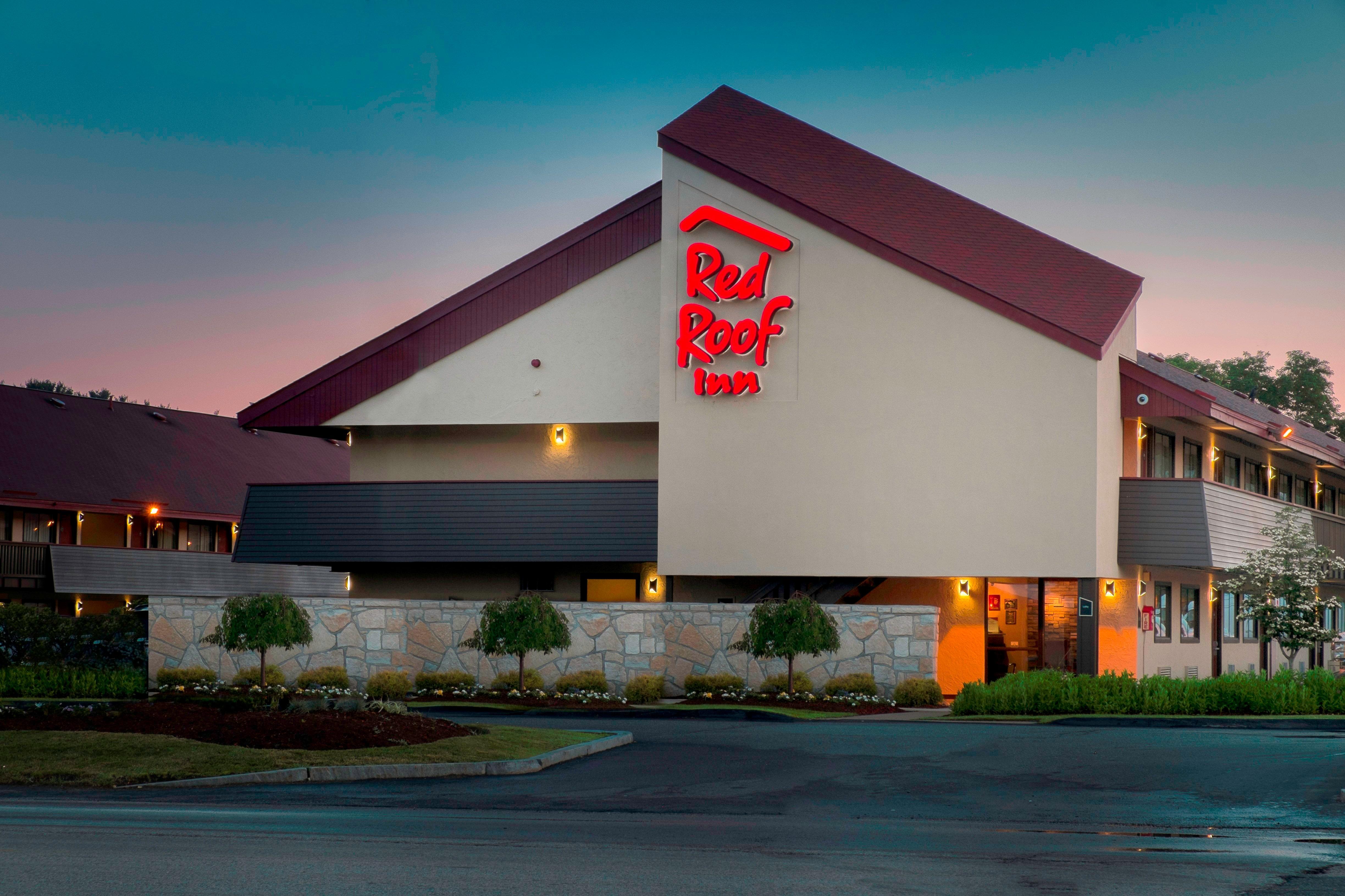 Red Roof Inn Edison Buitenkant foto