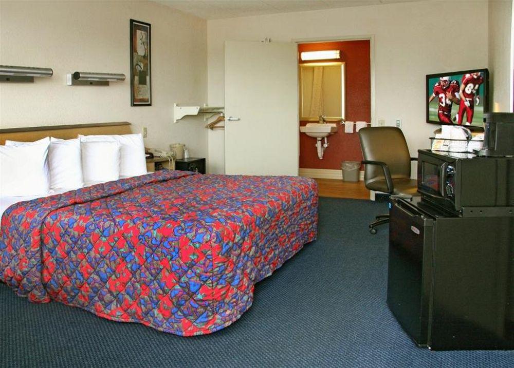 Red Roof Inn Edison Kamer foto